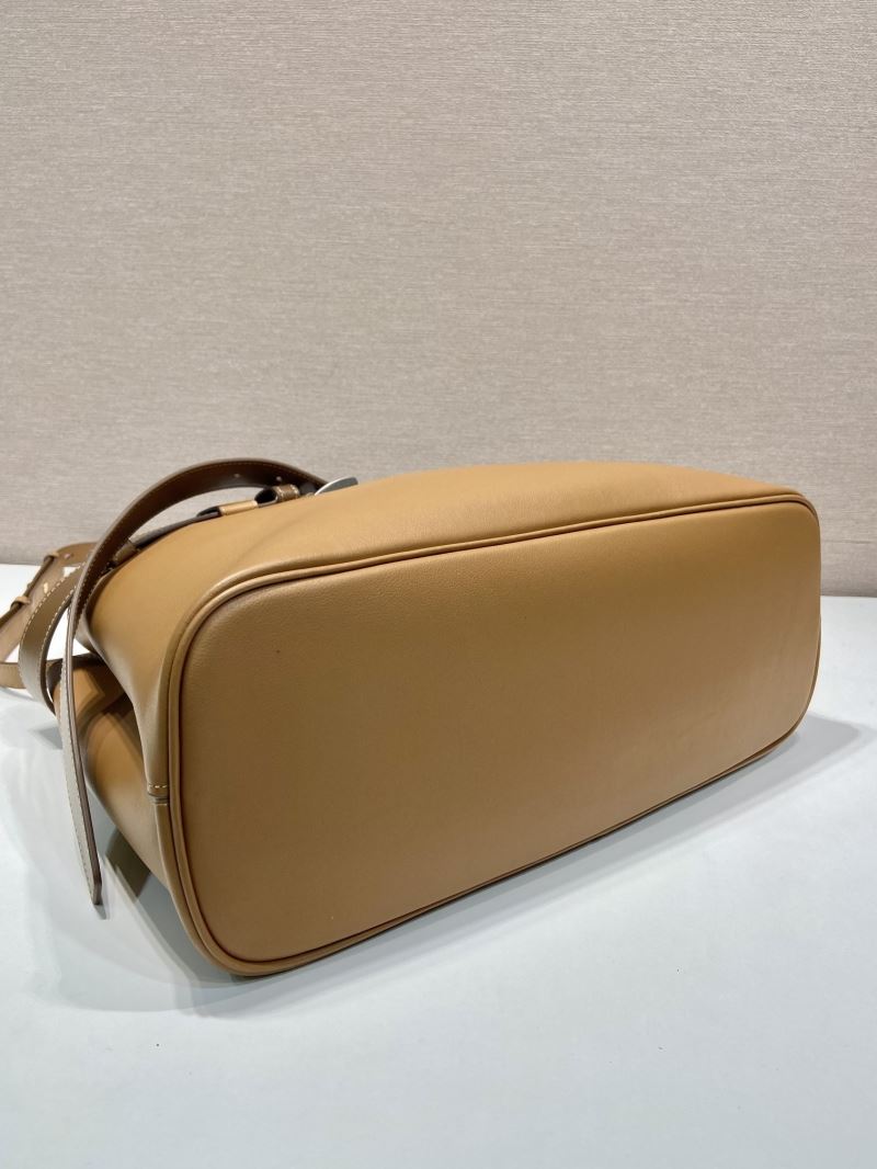 Pra*a top handle bags